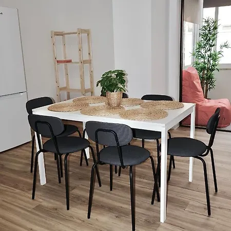 Caparica Coast Townhouse *